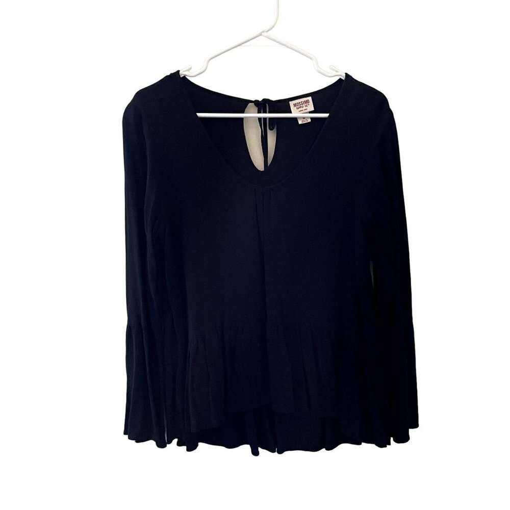 Mossimo black long sleeved flowy women's blouse keyhole detail classic casual